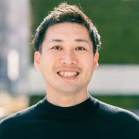 西野氏