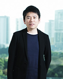 源田泰之氏